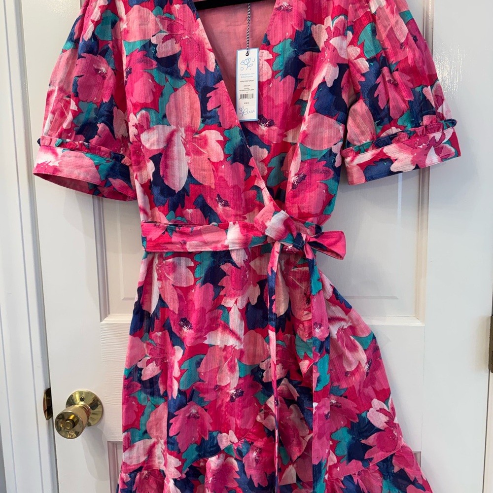 Draper James Coral-Pink wrap midi sundress - Picture 5 of 9